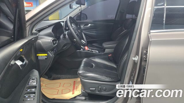 Hyundai Santafe 2019 — photo 15