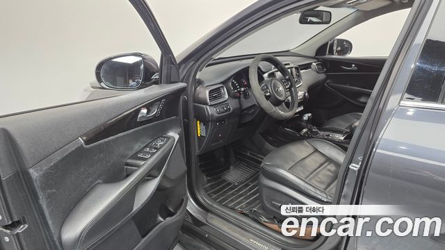Kia Sorento 2015 — photo 11