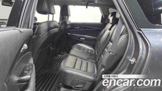 Kia Sorento 2015 — photo 12
