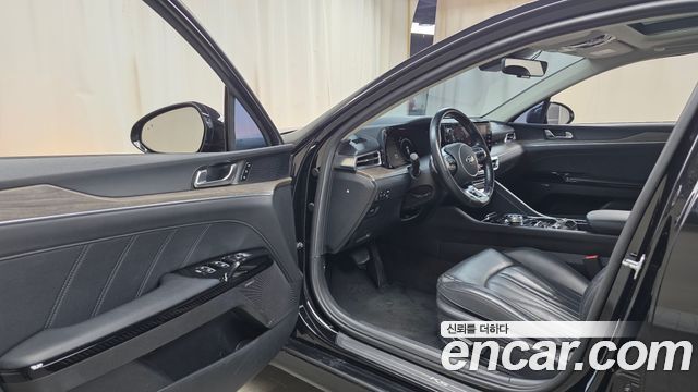 Kia K5 2021 — photo 10