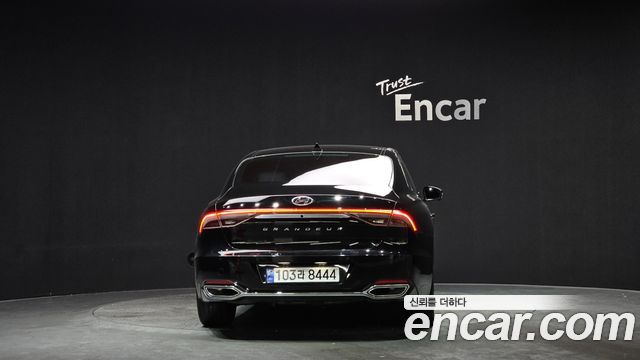 Hyundai Grandeur 2022 — photo 4