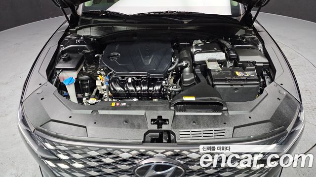 Hyundai Grandeur 2022 — photo 6