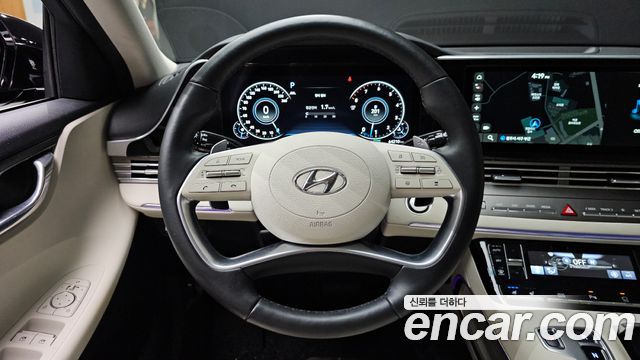 Hyundai Grandeur 2022 — photo 14