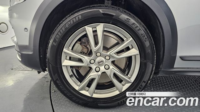 Volvo V90 2017 — photo 5
