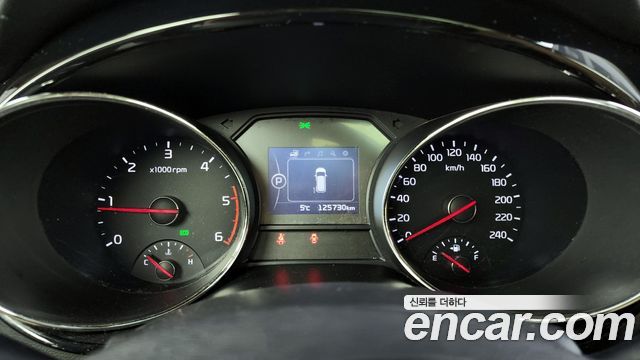 Kia Canival 2018 — photo 8