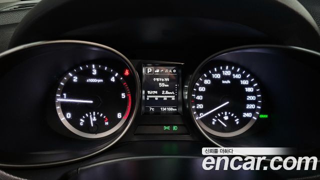 Hyundai Santafe 2018 — photo 8