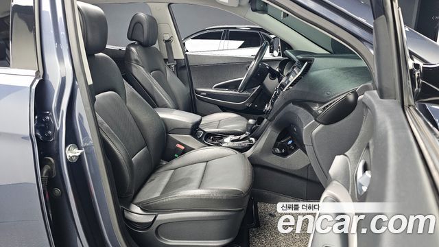 Hyundai Santafe 2018 — photo 10