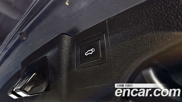 Hyundai Santafe 2018 — photo 18