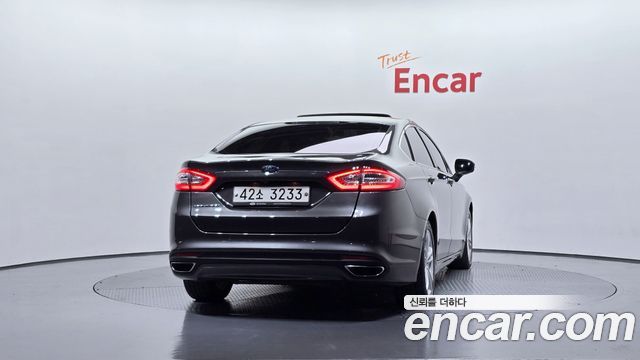 Ford Mondeo 2015 — photo 4