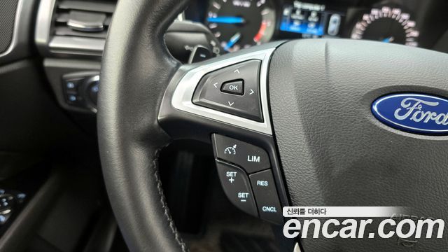Ford Mondeo 2015 — photo 19