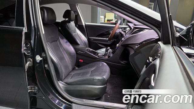 Hyundai Grandeur 2011 — photo 11