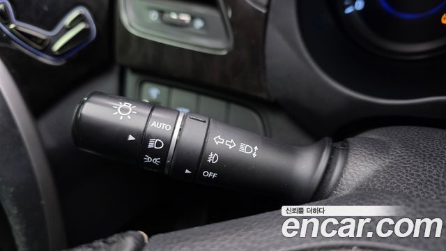 Hyundai Grandeur 2011 — photo 17