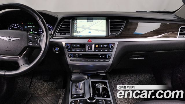 Genesis G80 2018 — photo 14