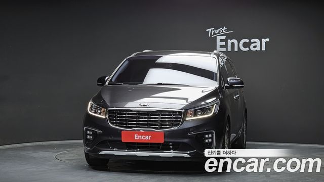 Kia Canival 2019 — photo 3