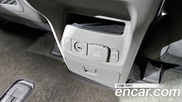 Kia Canival 2019 — photo 19