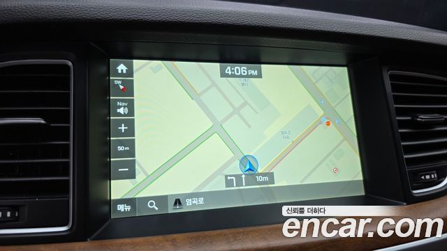 Genesis G80 2017 — photo 15