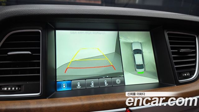 Genesis G80 2017 — photo 16
