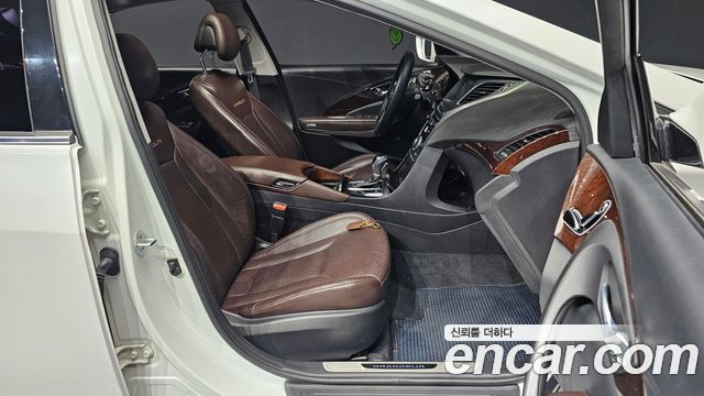 Hyundai Grandeur 2015 — photo 10