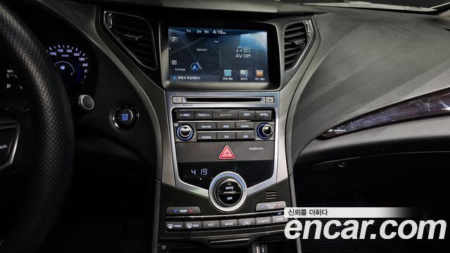 Hyundai Grandeur 2015 — photo 14