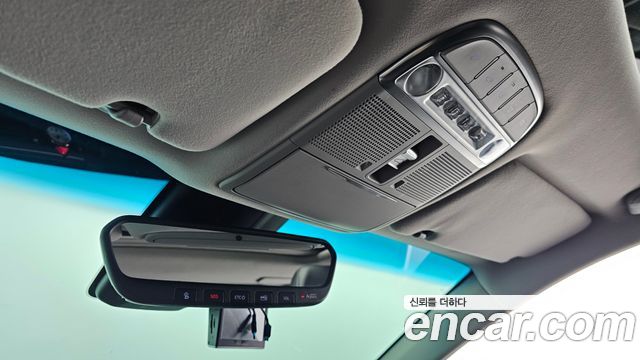Genesis EQ900 2016 — photo 17