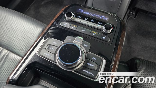 Genesis EQ900 2016 — photo 18