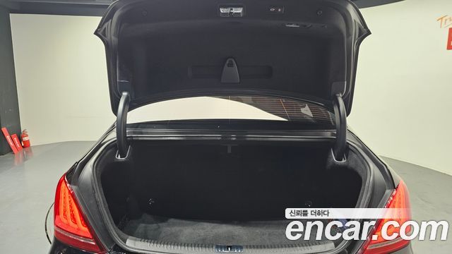 Genesis EQ900 2016 — photo 20