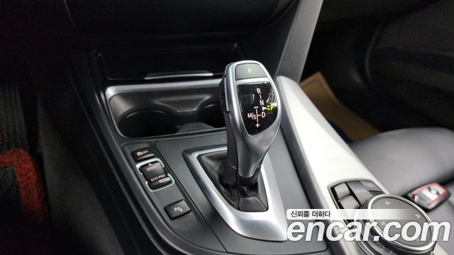 BMW 3-Series 2015 — photo 11