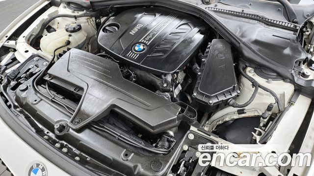 BMW 3-Series 2015 — photo 19
