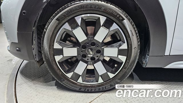 Mini Countryman 2023 — photo 5
