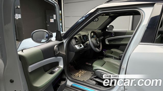 Mini Countryman 2023 — photo 11