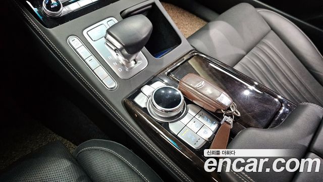 Genesis G90 2021 — photo 9