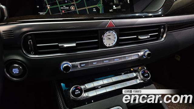 Genesis G90 2021 — photo 15