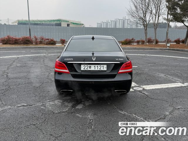 Hyundai Equus 2015 — photo 2