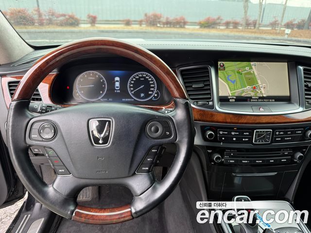 Hyundai Equus 2015 — photo 10