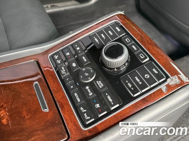Hyundai Equus 2015 — photo 19