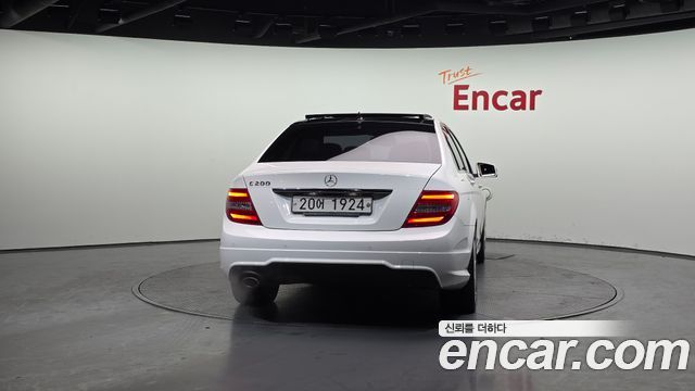 Mercedes-Benz C-Class 2013 — photo 4