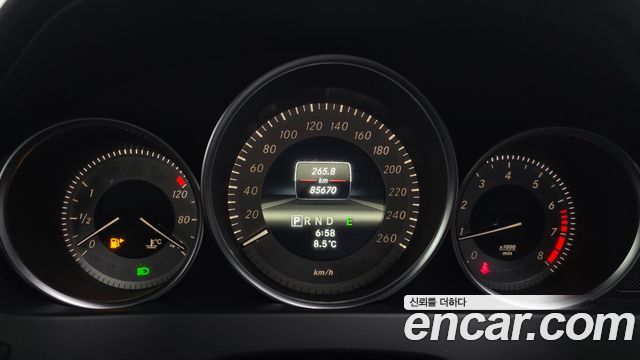 Mercedes-Benz C-Class 2013 — photo 8