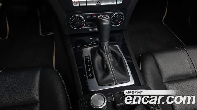 Mercedes-Benz C-Class 2013 — photo 9