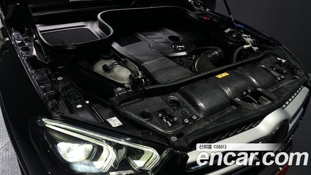 Mercedes-Benz GLE-Class 2022 — photo 6