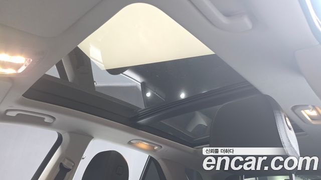 Mercedes-Benz GLE-Class 2022 — photo 19