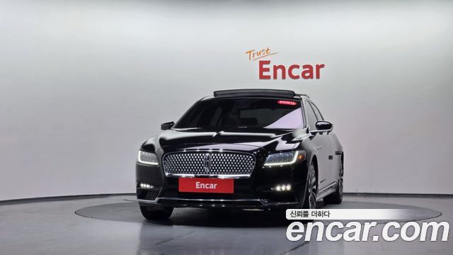 Lincoln Continental 2020 — photo 3