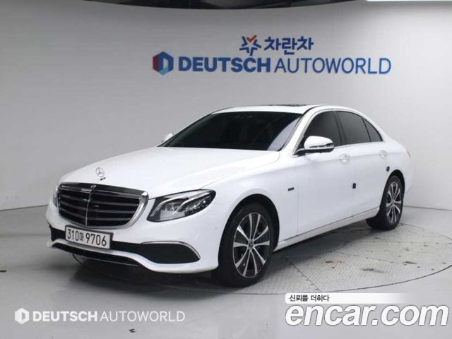 Mercedes-Benz E-Class 2020 — photo 1