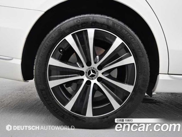 Mercedes-Benz E-Class 2020 — photo 5