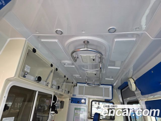 Hyundai Solati 2016 — photo 14