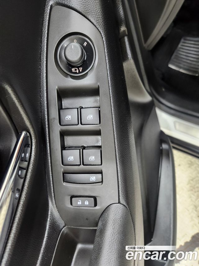 Chevrolet Korea Trax 2018 — photo 9