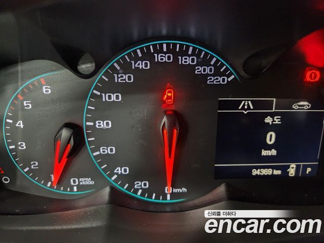 Chevrolet Korea Trax 2018 — photo 11