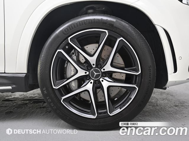 Mercedes-Benz GLE-Class 2023 — photo 5