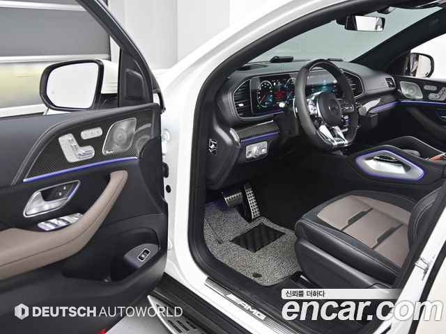 Mercedes-Benz GLE-Class 2023 — photo 11