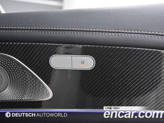 Mercedes-Benz GLE-Class 2023 — photo 16