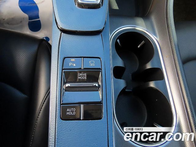 Hyundai Sonata 2021 — photo 13